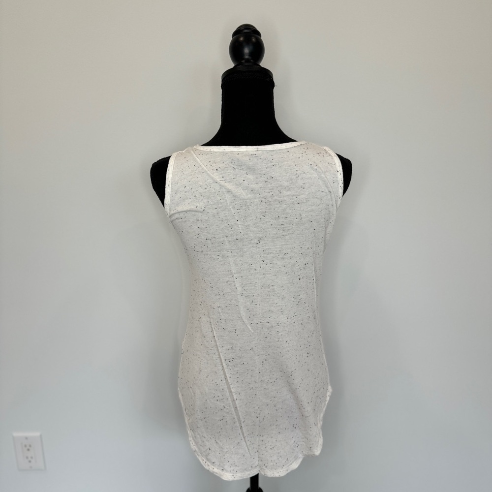 SJS Ivory "Love" Elephants Print Sleeveless Top (M) - Picture 7 of 10